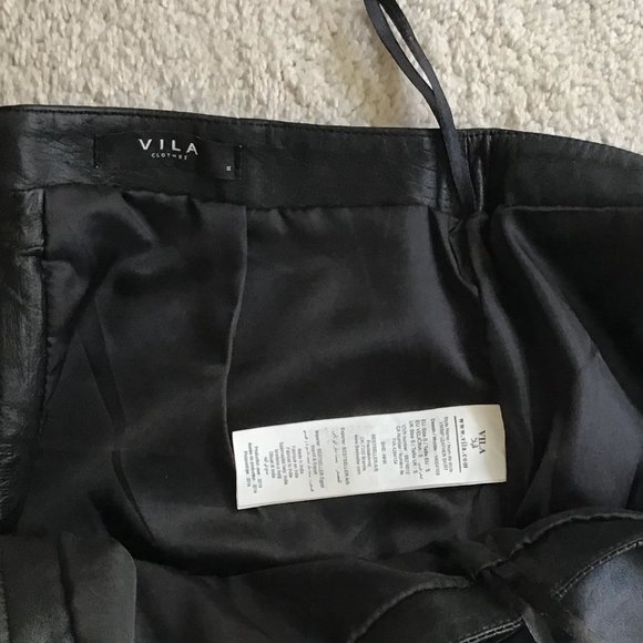 Genuine Lamb Leather Mini Skirt by VILA, Size S-XS, Diagonal Stitch - Picture 8 of 9
